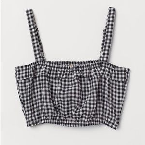 black and white crop top :)